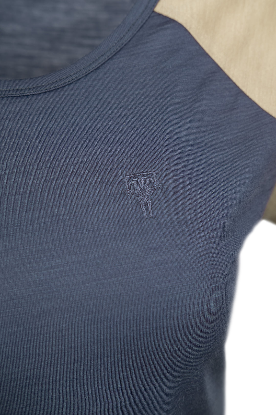 WoodWool T-Shirt Lady Janeway | Ocean Cavern - Angora